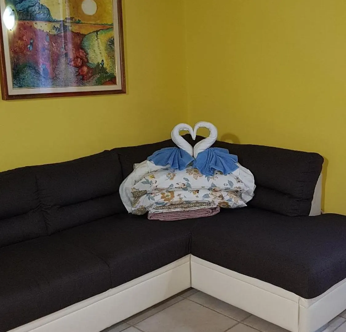 Appartamenti Napoleone Gianina Pozzo Catena 0*,