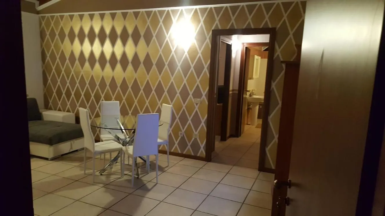 Appartamenti Napoleone Gianina Pozzo Catena 0*,