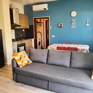 A Ravenna - 100 Metri Dalla , Lido Adriano Italia